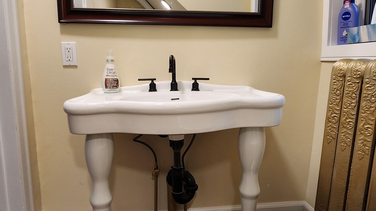 Photo of Bathroom in Winnipeg