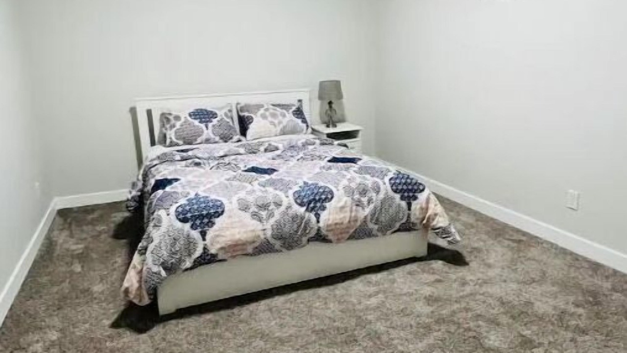 Photo of Bedroom in Evanston