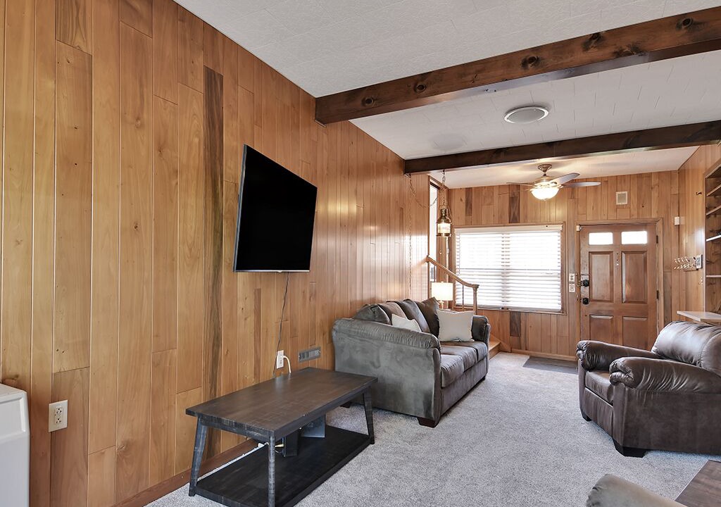 Photo of Livingroom in Cheektowaga