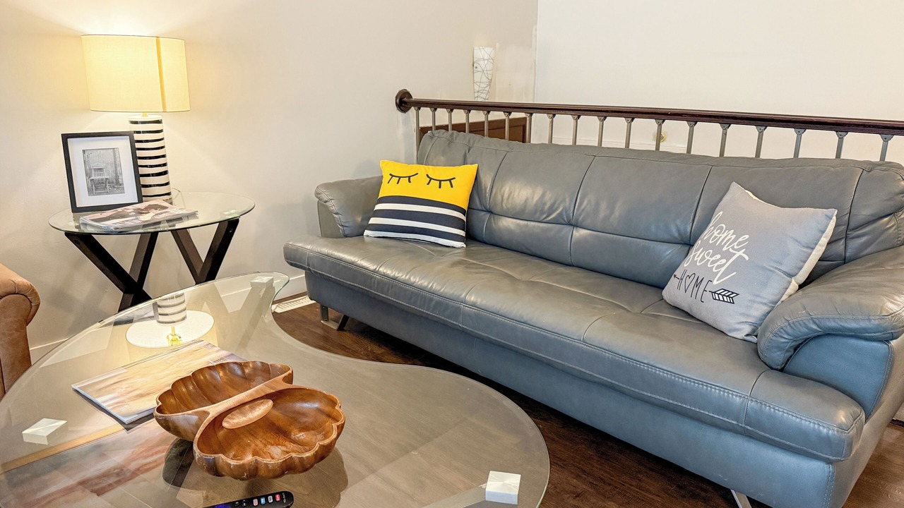 Photo of Livingroom in Sunnyside