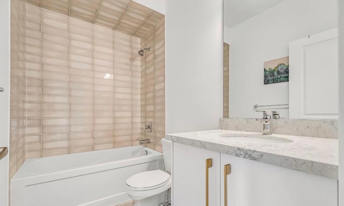 Photo of Bathroom in Richmond Hill