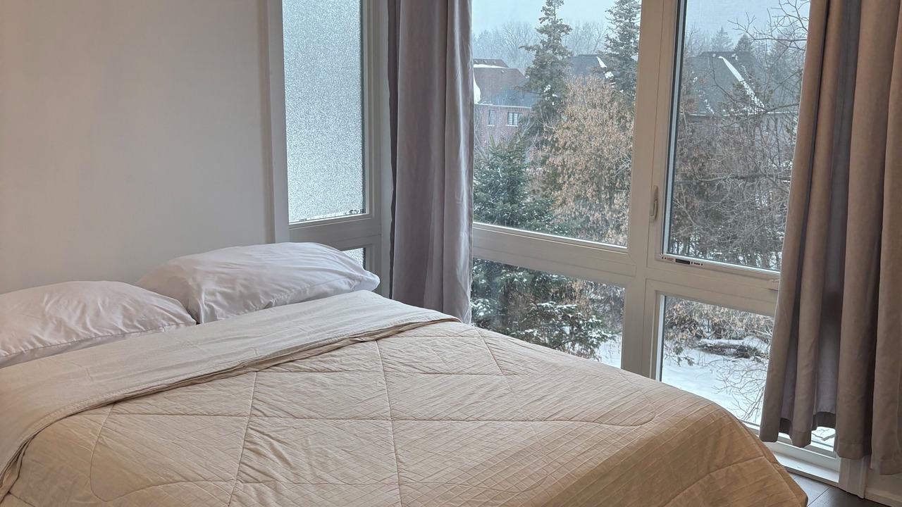 Photo of Bedroom in Richmond Hill