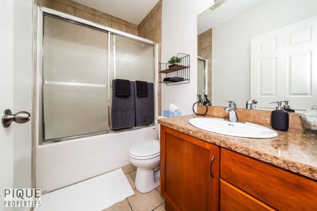 Photo of Bathroom in Jasper Place