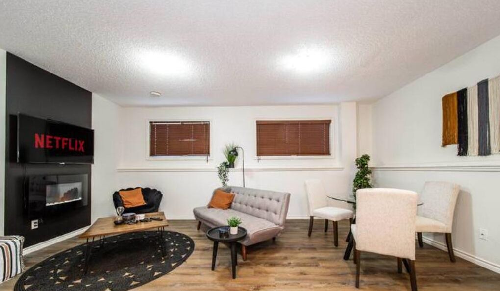 Photo of Livingroom in Jasper Place
