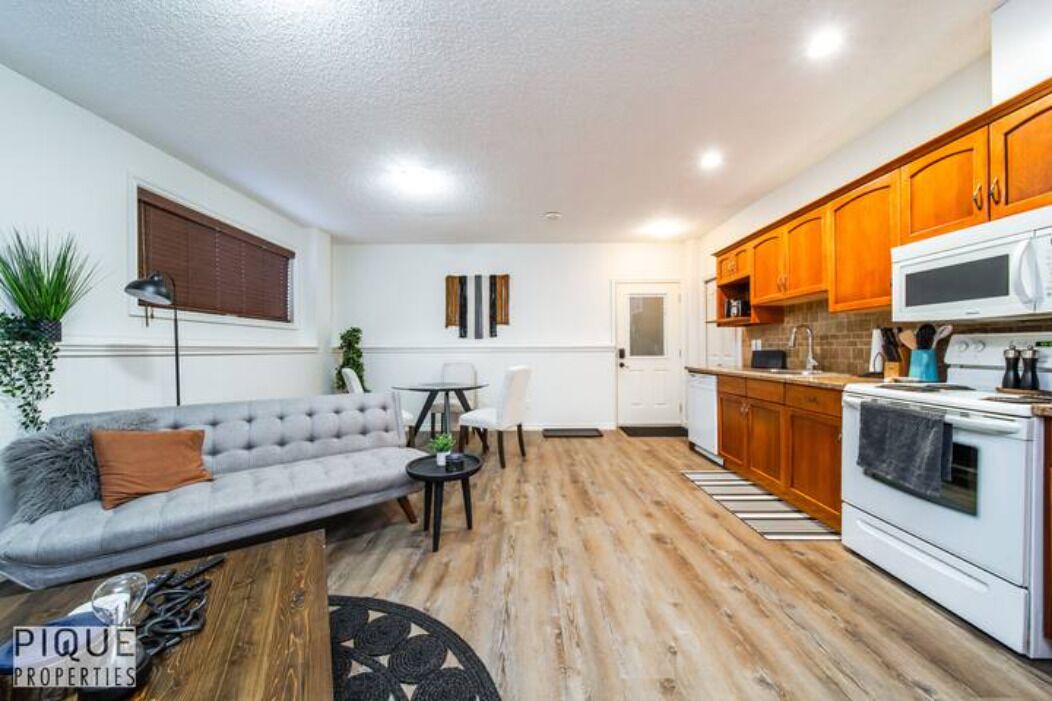 Photo of Kitchen in Jasper Place
