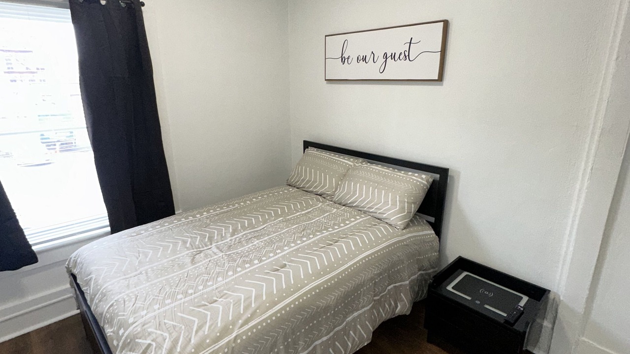 Photo of Bedroom in Central Business District