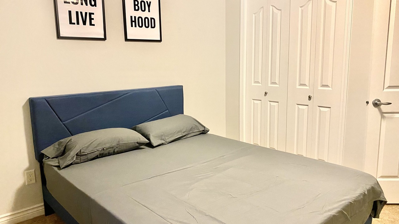 Photo of Bedroom in Fort McMurray
