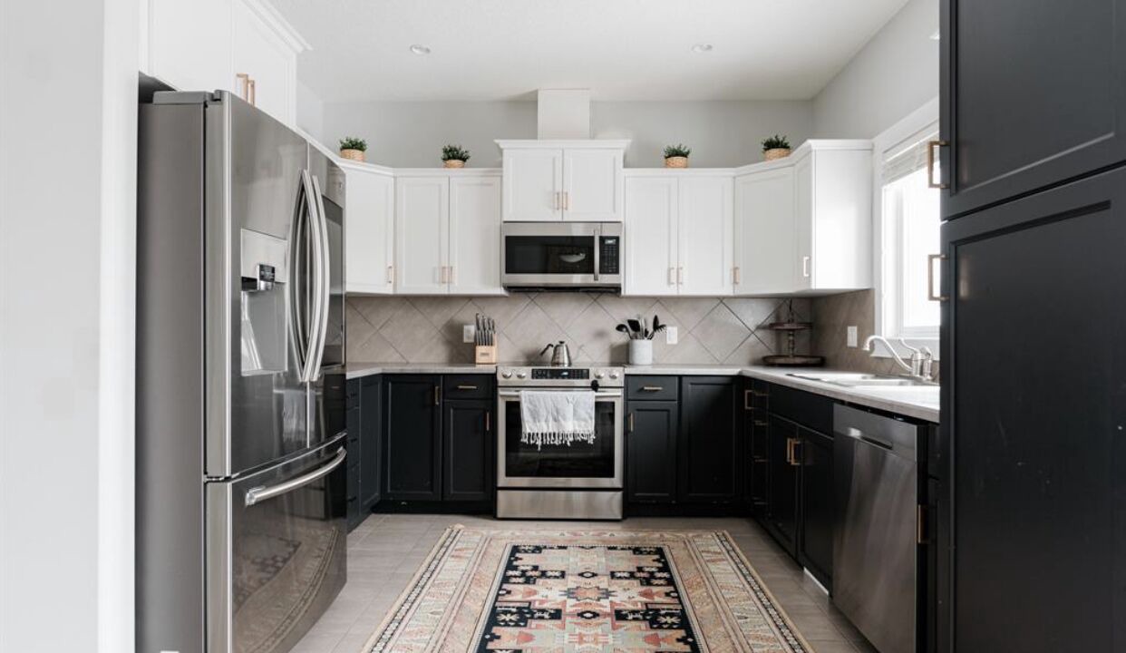 Photo of Kitchen in Fort McMurray