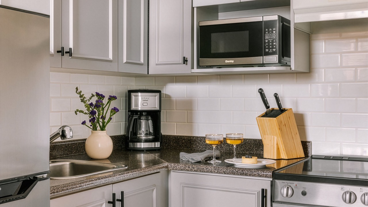 Photo of Kitchen in Davie Village
