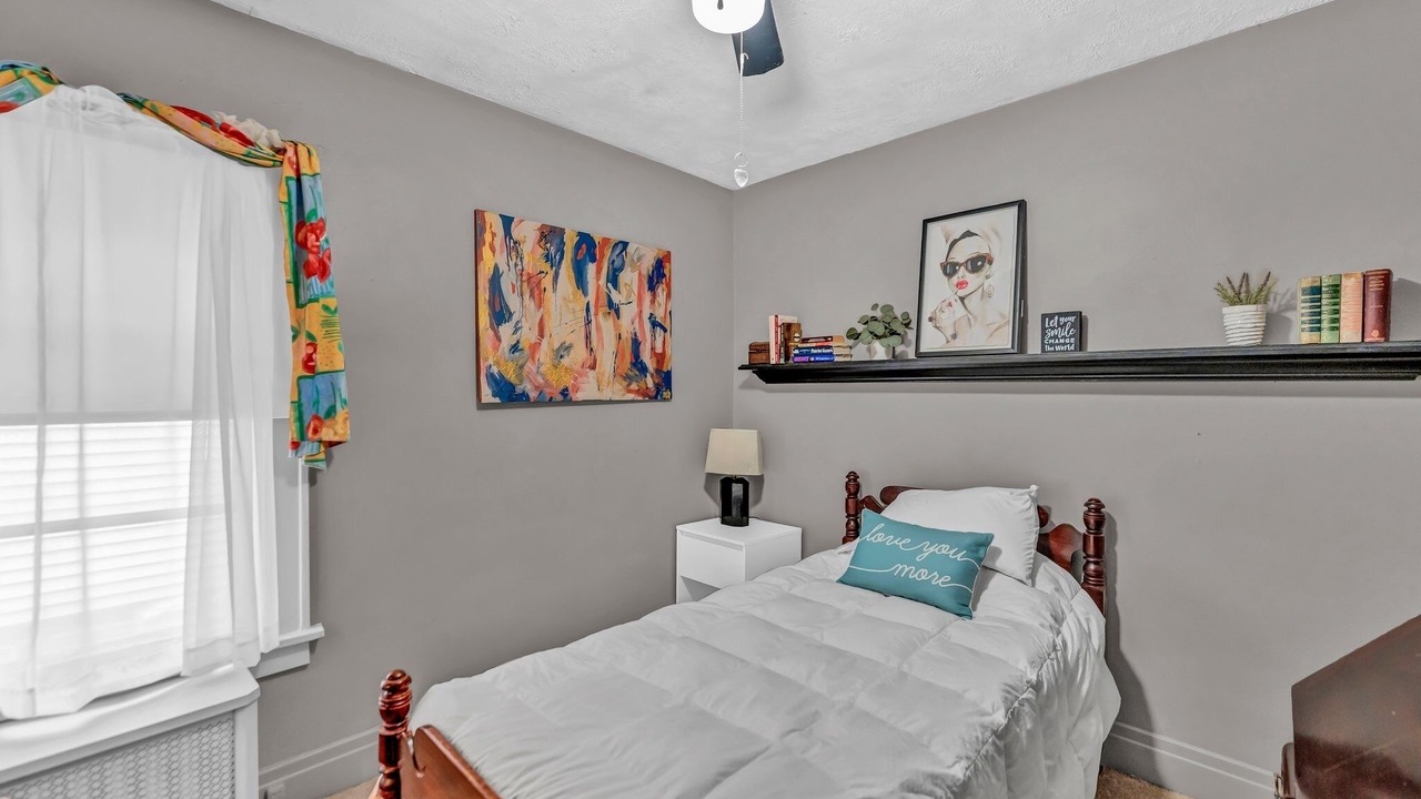 Photo of Bedroom in North Buffalo