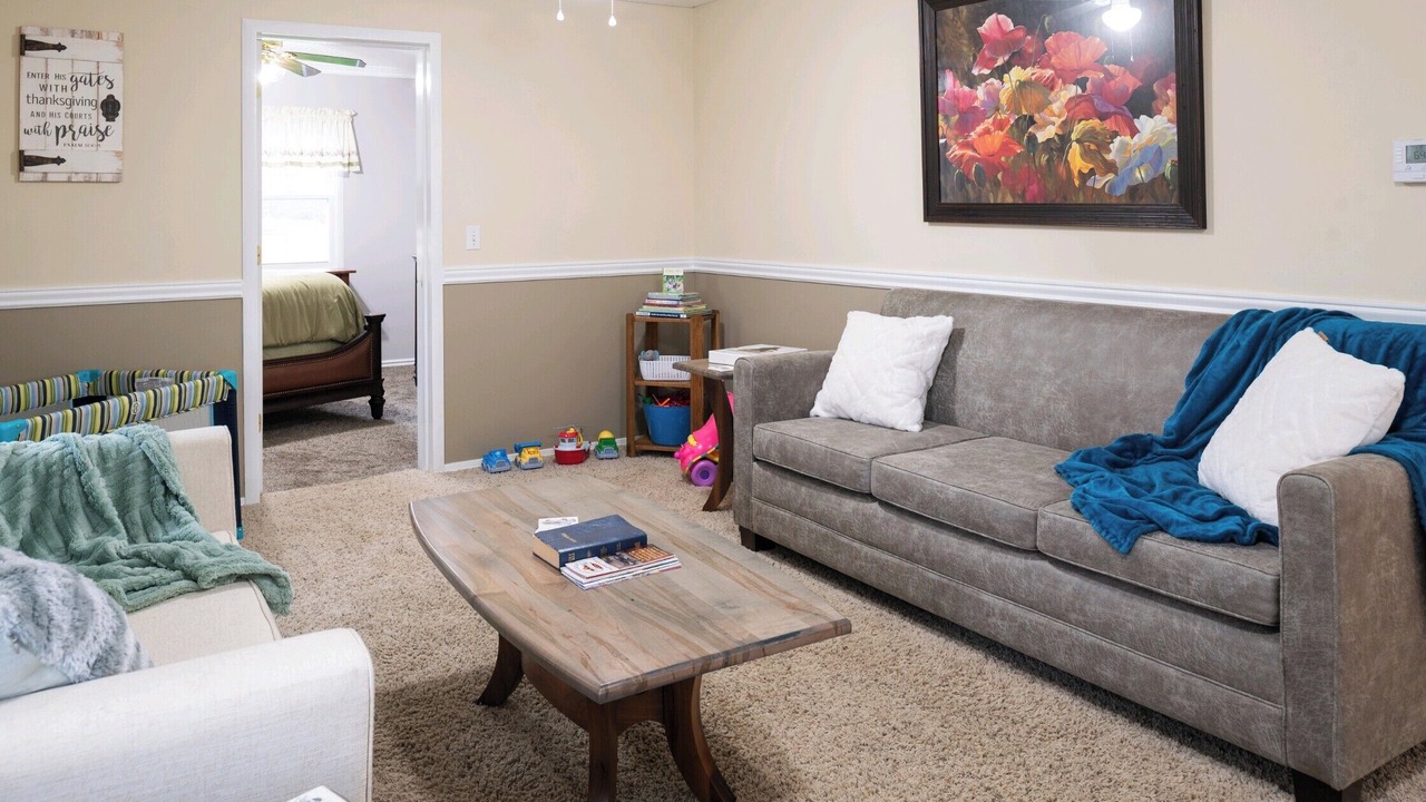 Photo of Livingroom in Orrville