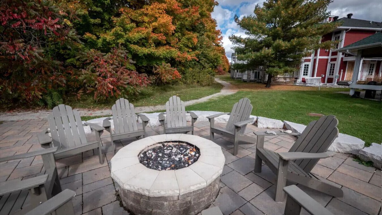 Photo of Patio Balcony in Oro-Medonte