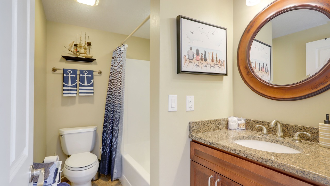 Photo of Bathroom in Port Clinton