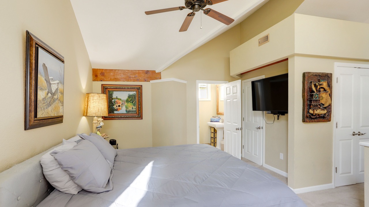 Photo of Bedroom in Port Clinton