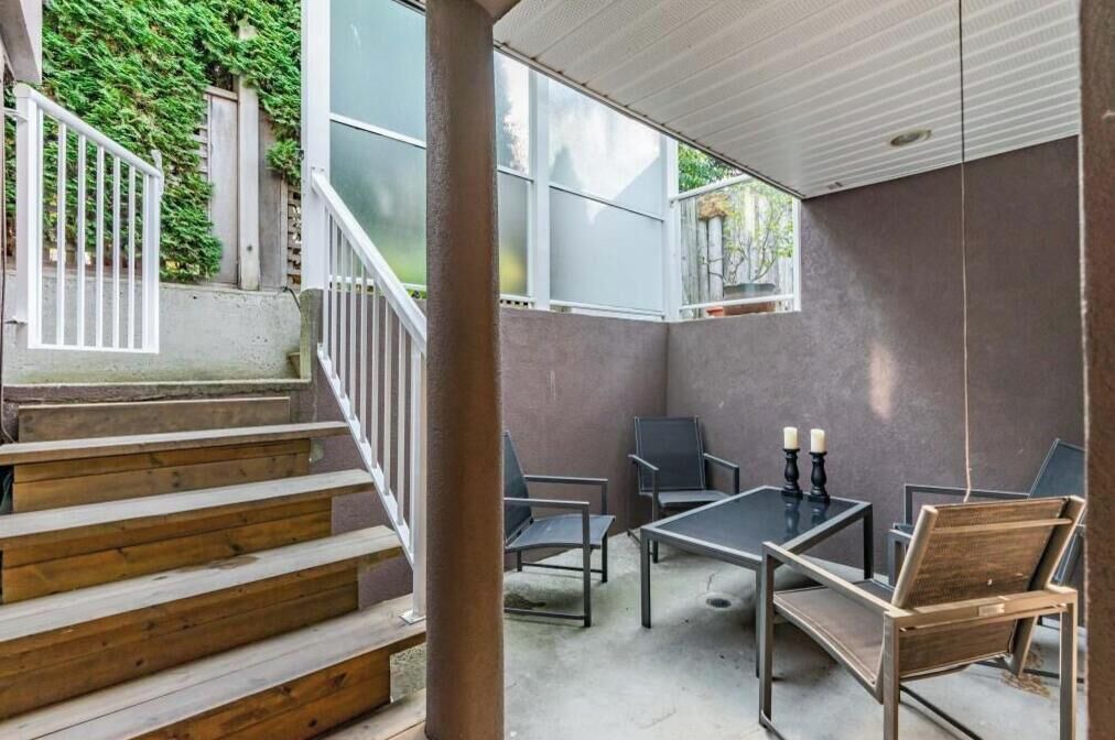 Photo of Patio Balcony in White Rock