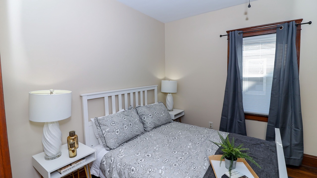 Photo of Bedroom in Lakewood