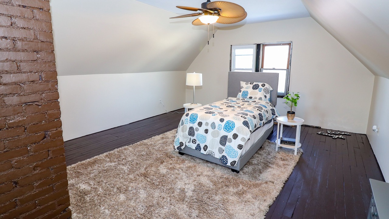 Photo of Bedroom in Lakewood