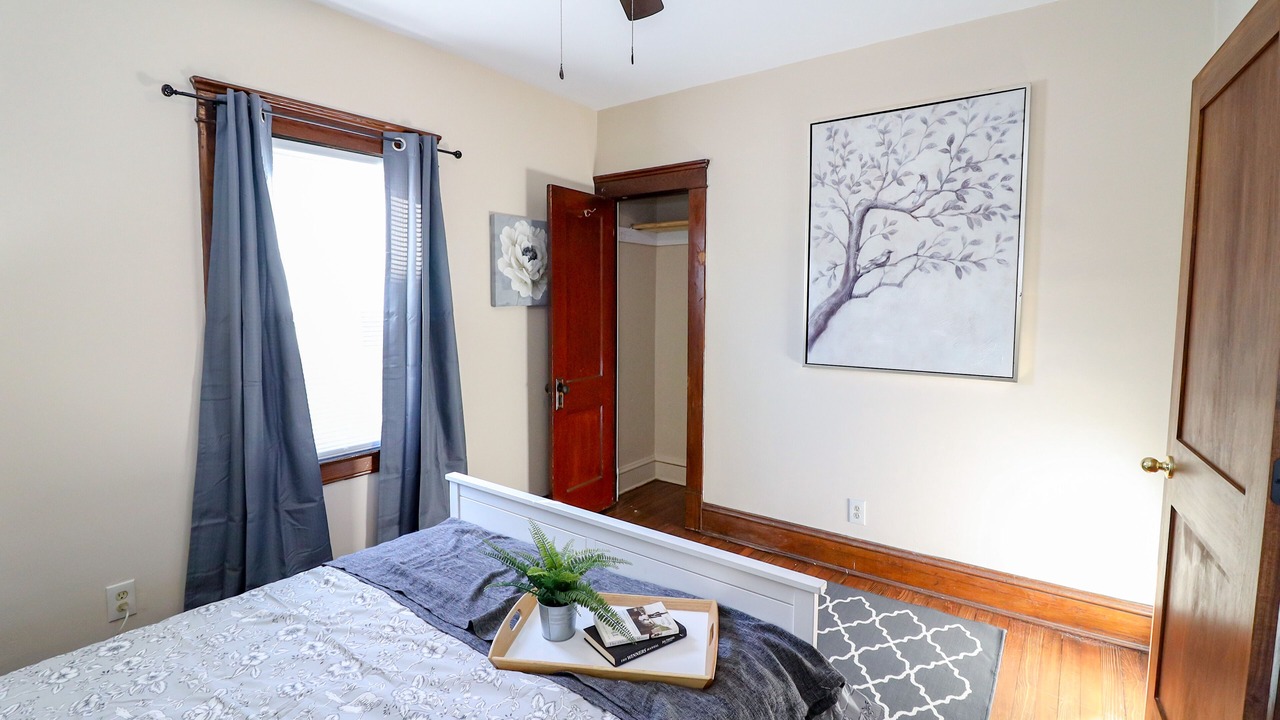 Photo of Bedroom in Lakewood