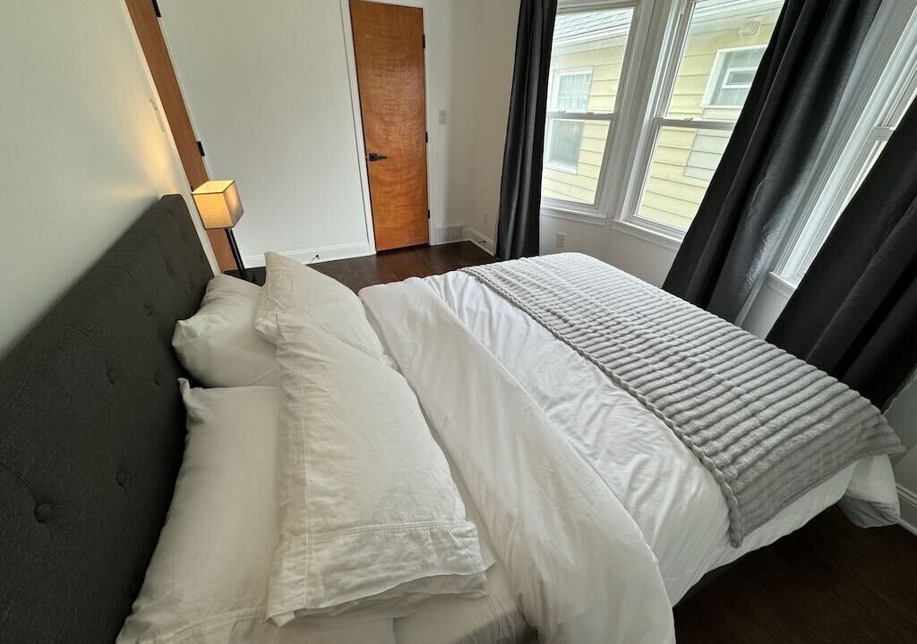 Photo of Bedroom in Lakewood