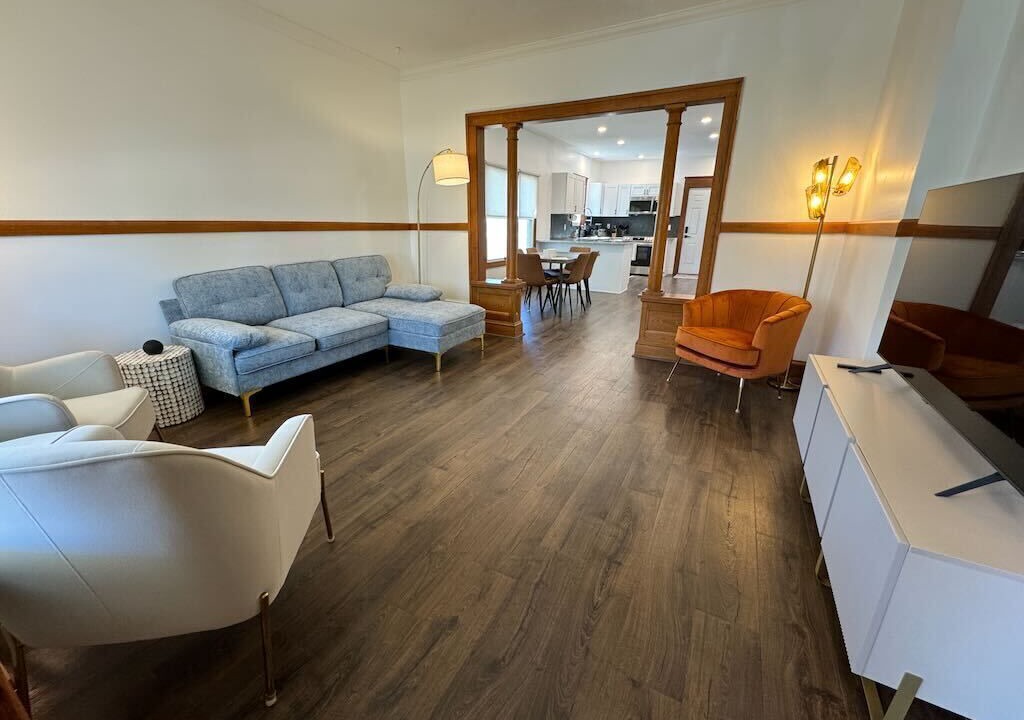 Photo of Livingroom in Lakewood