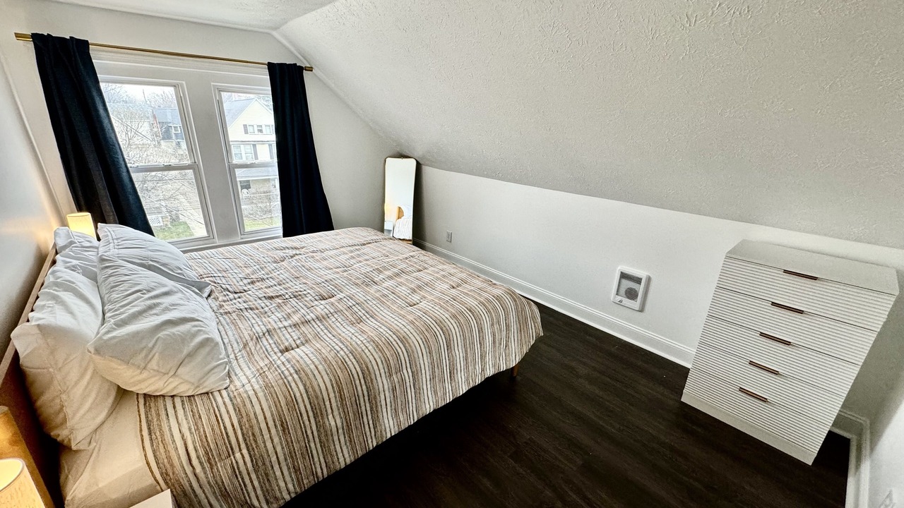 Photo of Bedroom in Lakewood