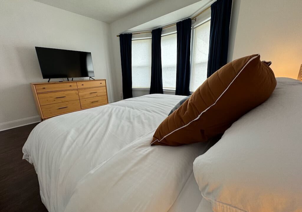 Photo of Bedroom in Lakewood