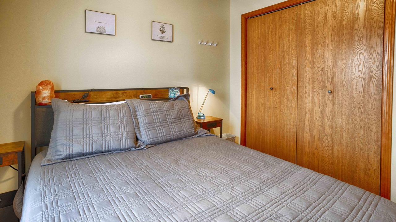 Photo of Bedroom in Hammondsport