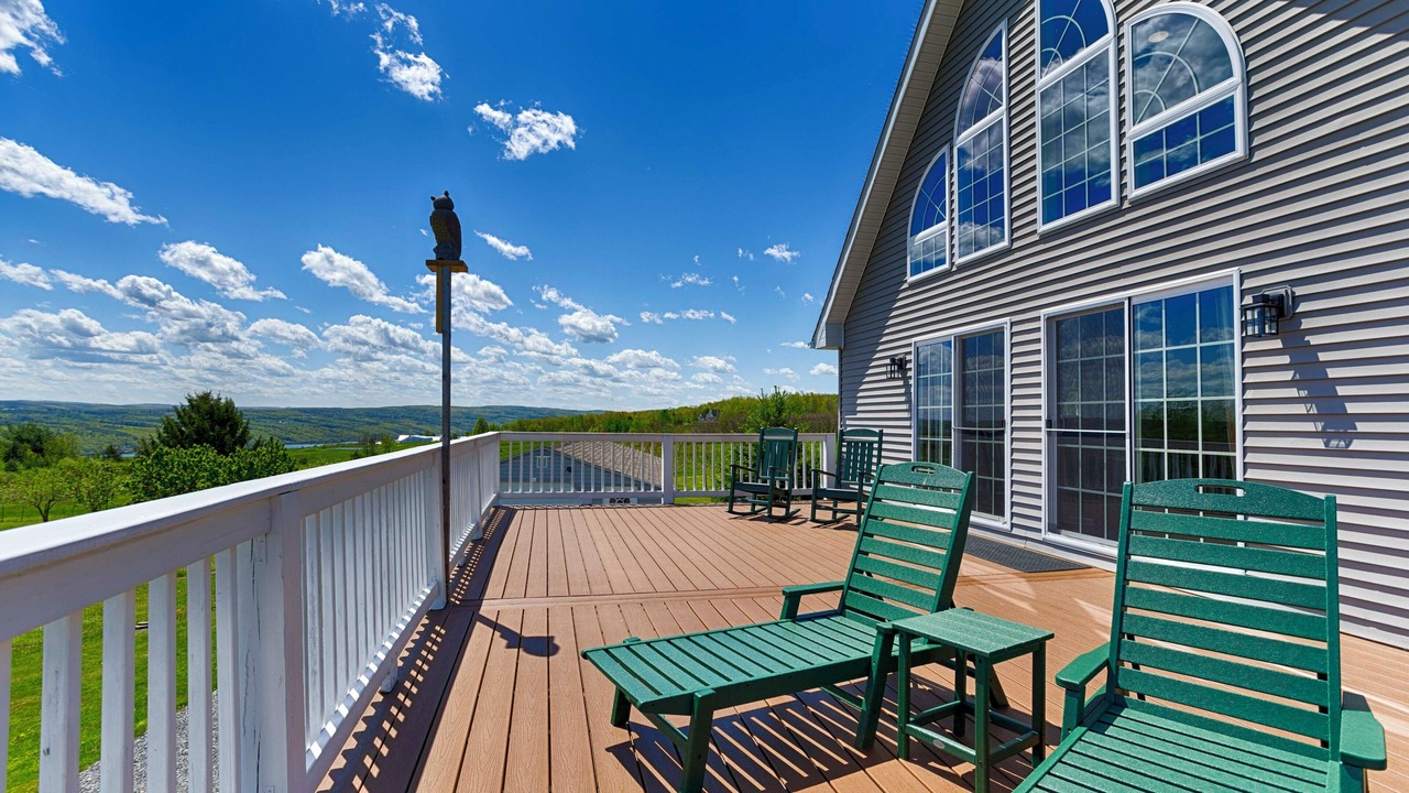 Photo of Patio Balcony in Hammondsport