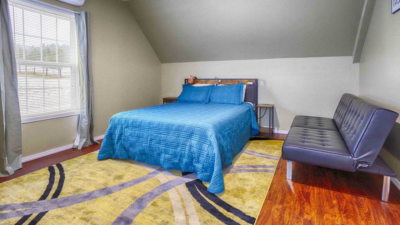Photo of Bedroom in Hammondsport