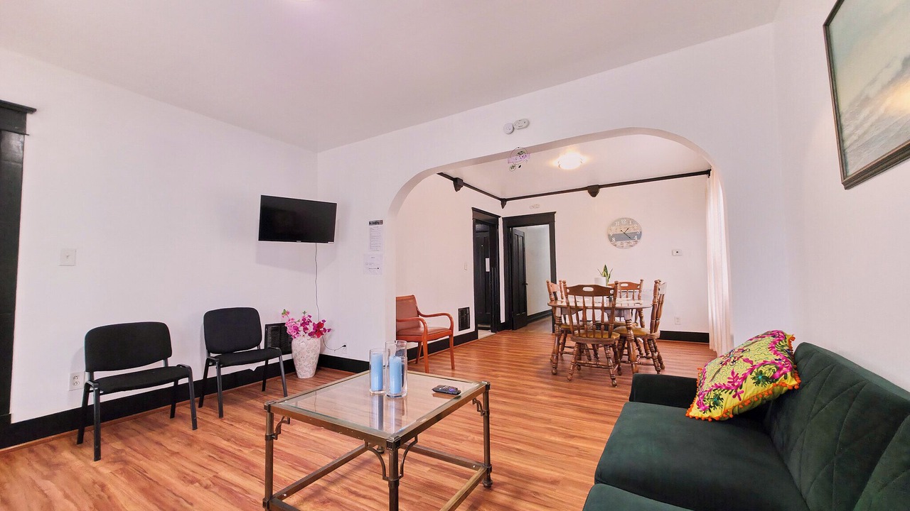 Photo of Livingroom in Buffalo