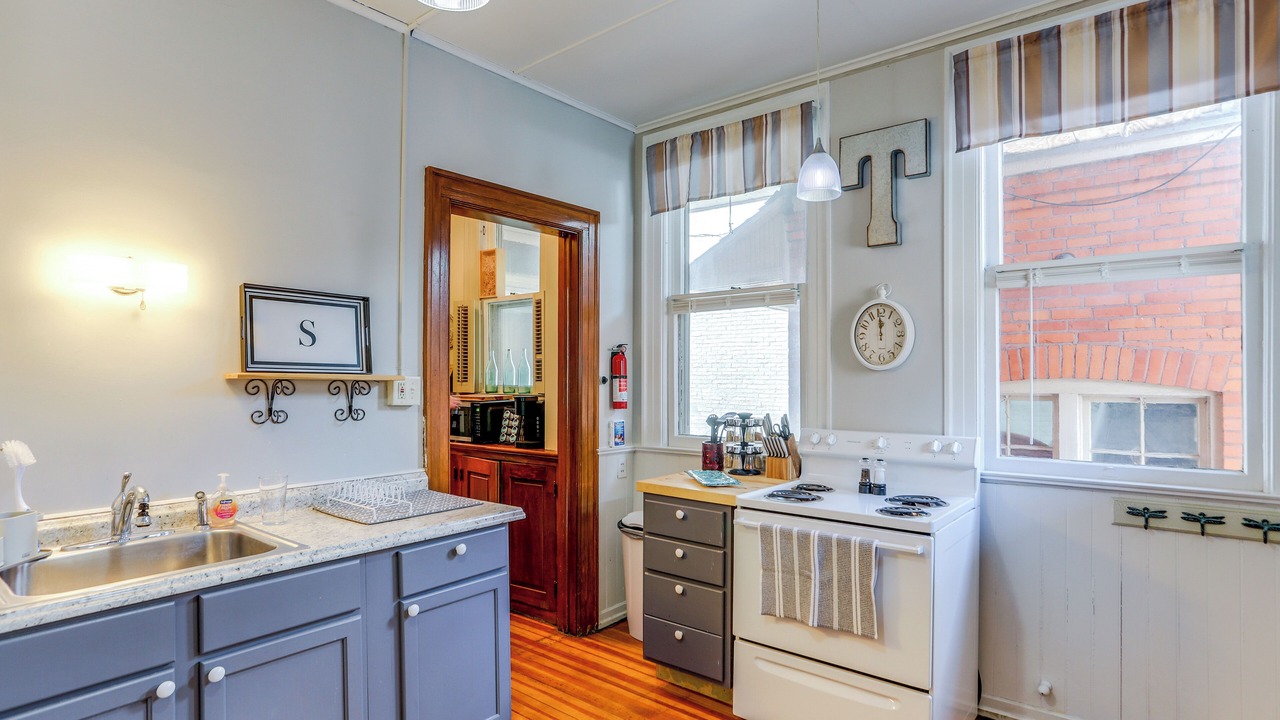 Photo of Kitchen in Tiffin