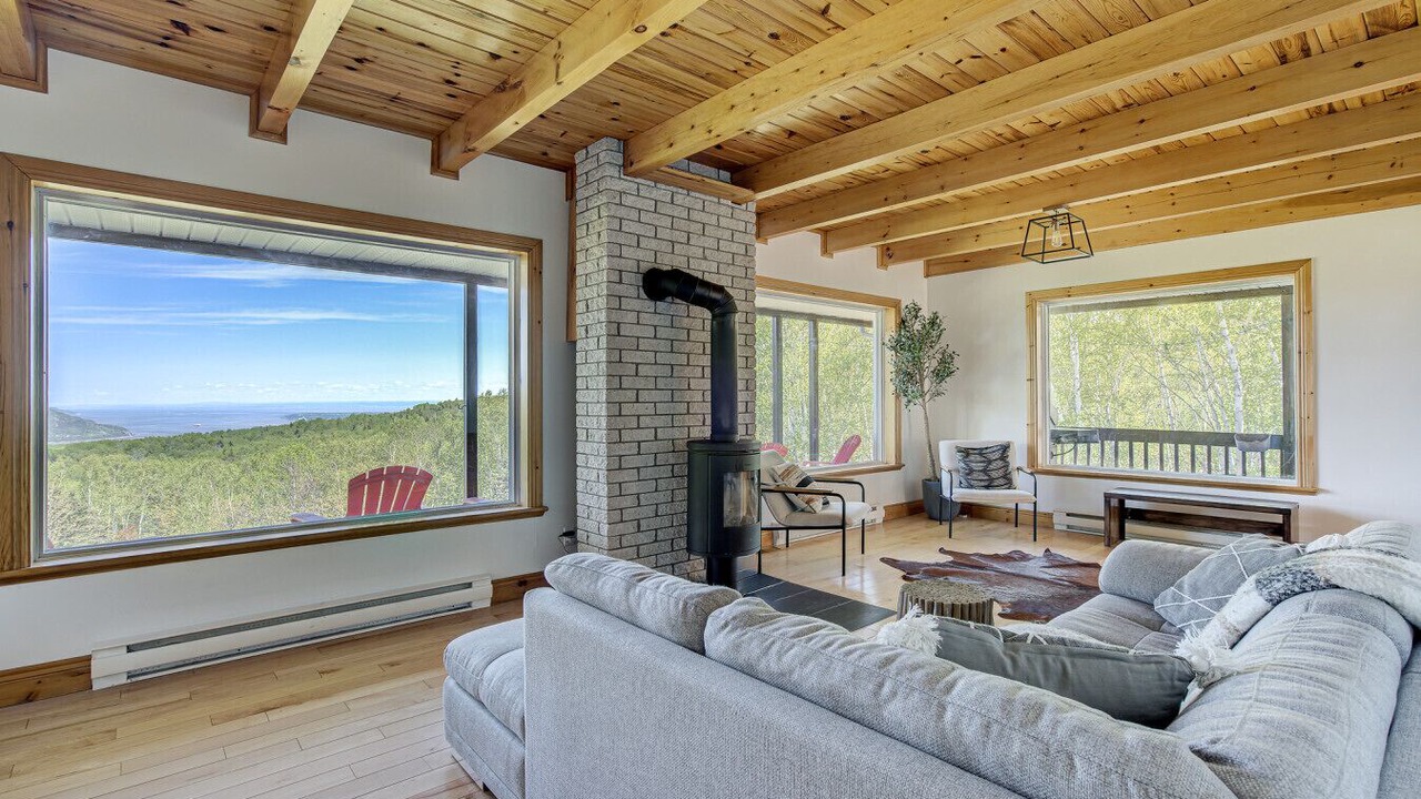 Photo of Livingroom in Baie-St-Paul
