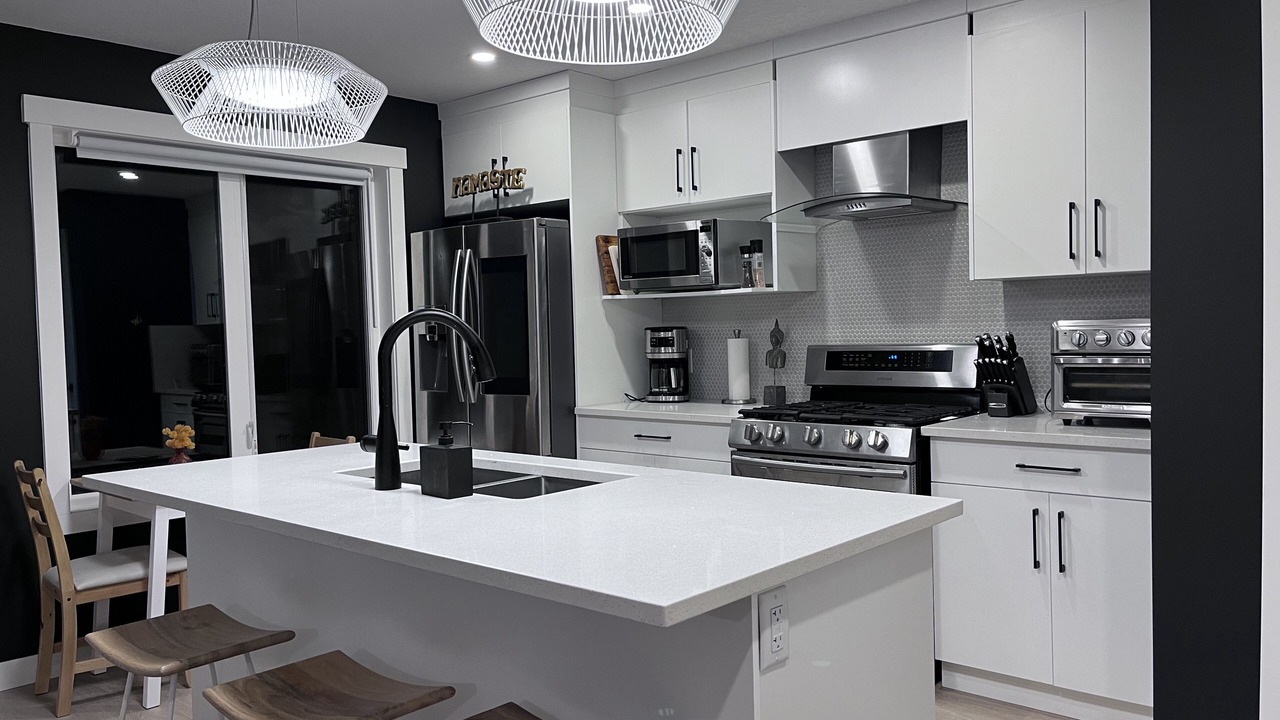 Photo of Kitchen in West Hillhurst