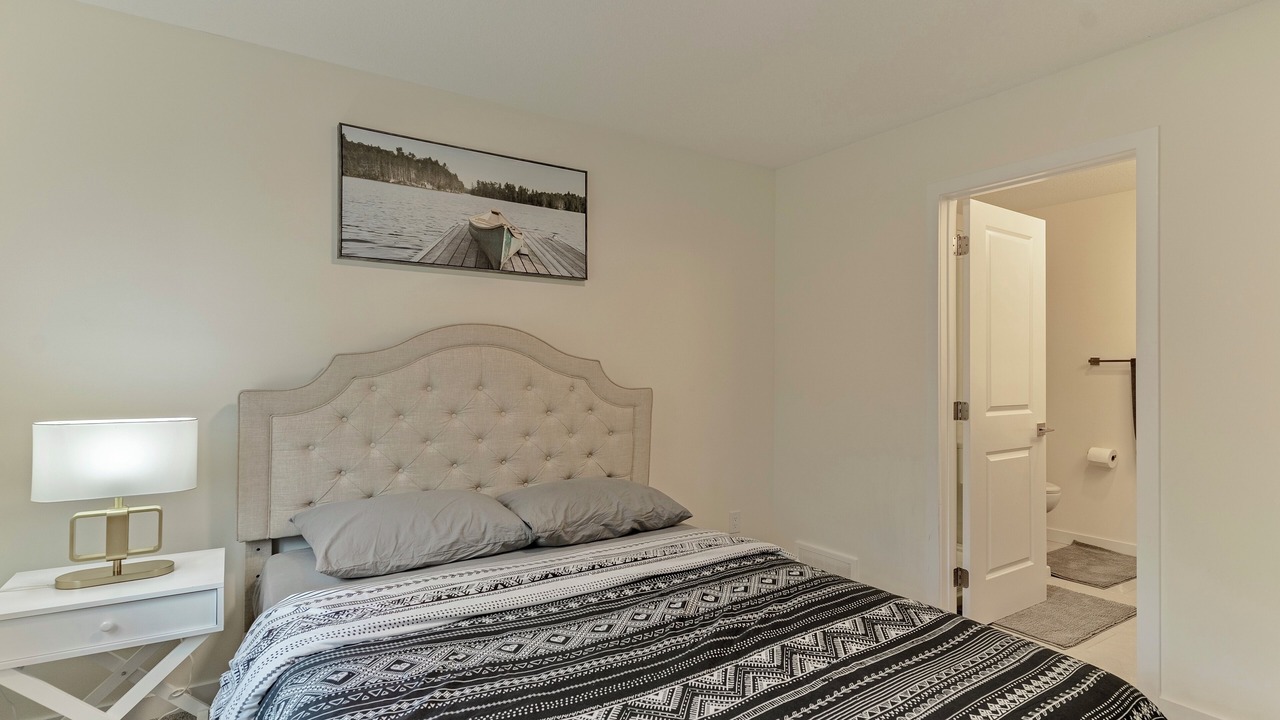 Photo of Bedroom in North Central Edmonton