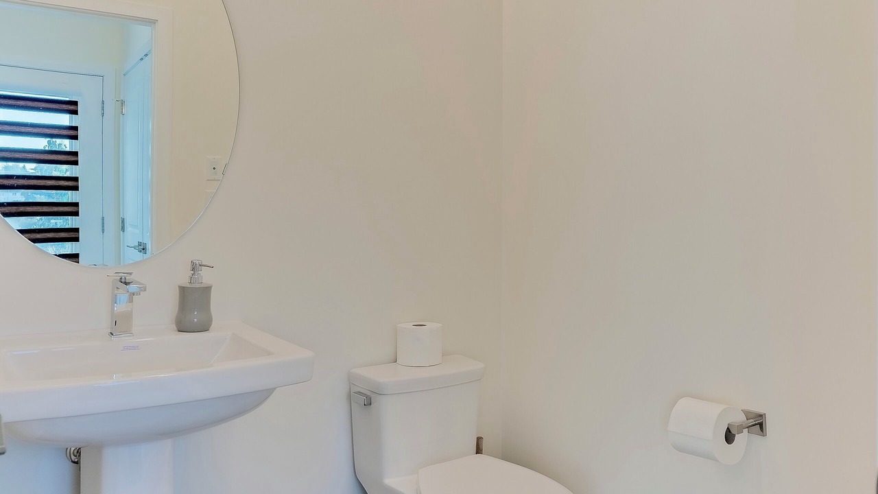 Photo of Bathroom in North Central Edmonton