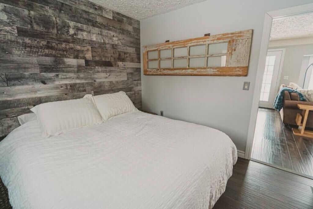 Photo of Bedroom in Town of Essex