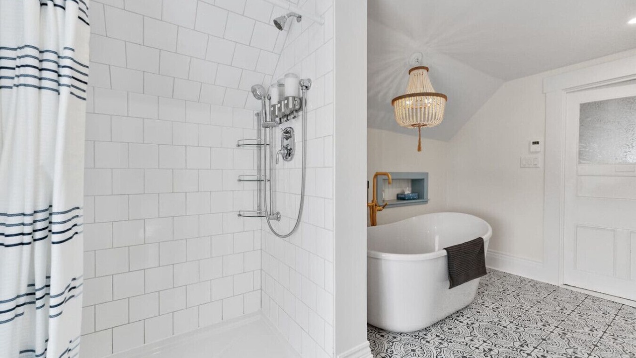 Photo of Bathroom in Lower Rose Bay