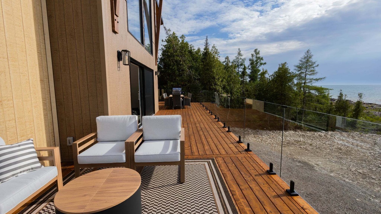 Photo of Patio Balcony in Northern Bruce Peninsula