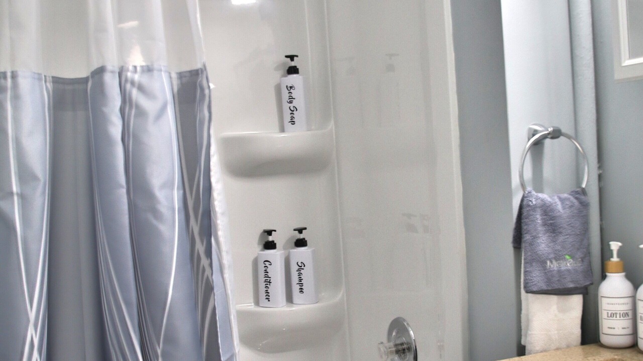 Photo of Bathroom in Lakewood