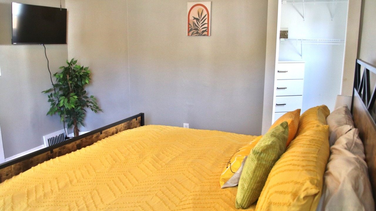 Photo of Bedroom in Lakewood