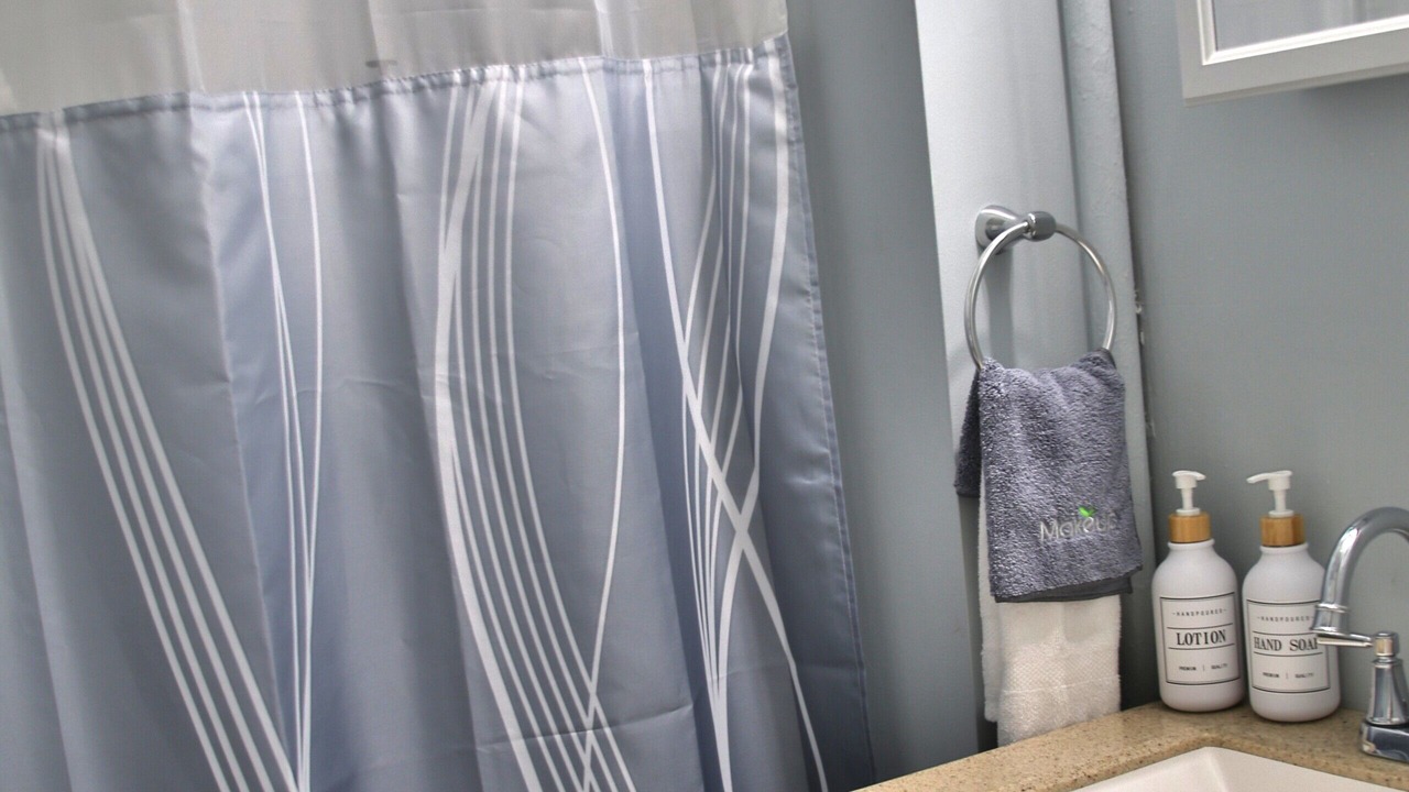 Photo of Bathroom in Lakewood