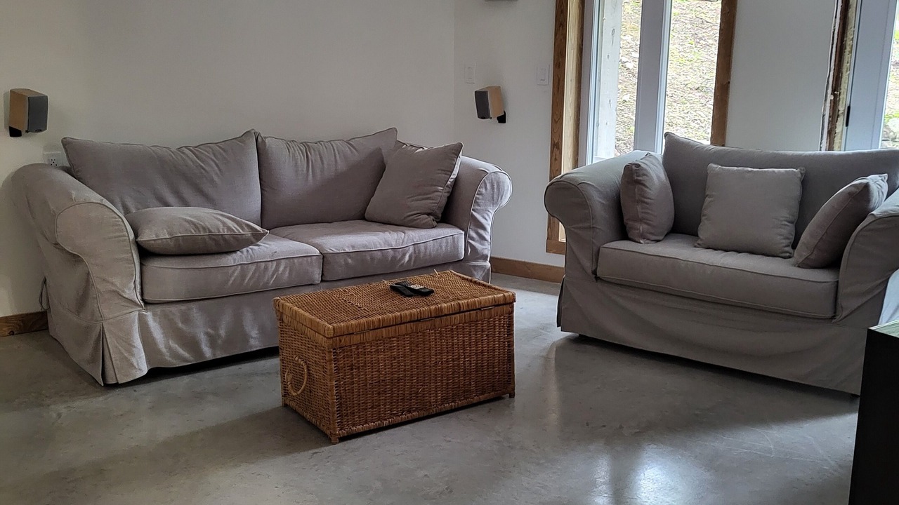 Photo of Livingroom in St-Adolphe-d'Howard
