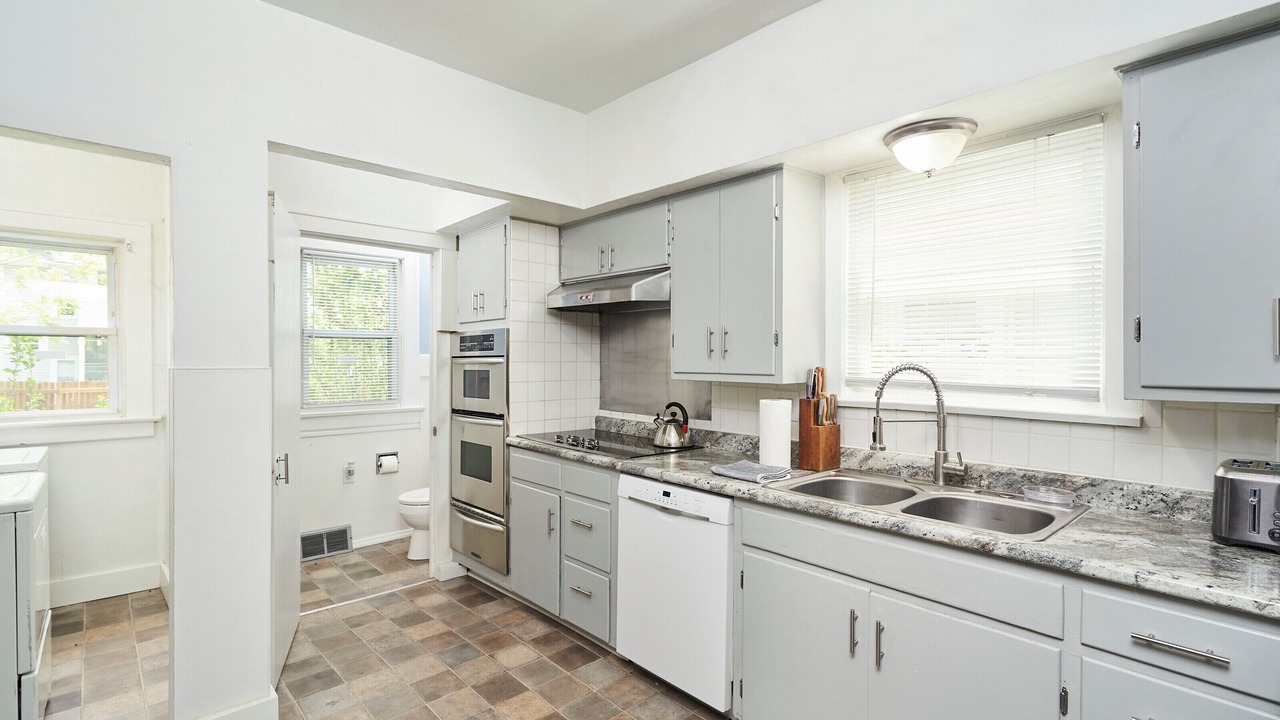 Photo of Kitchen in West Akron