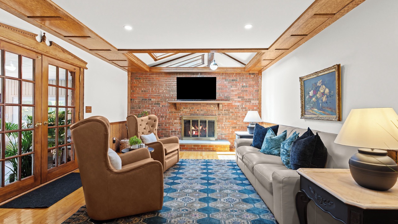 Photo of Livingroom in Sterling Heights
