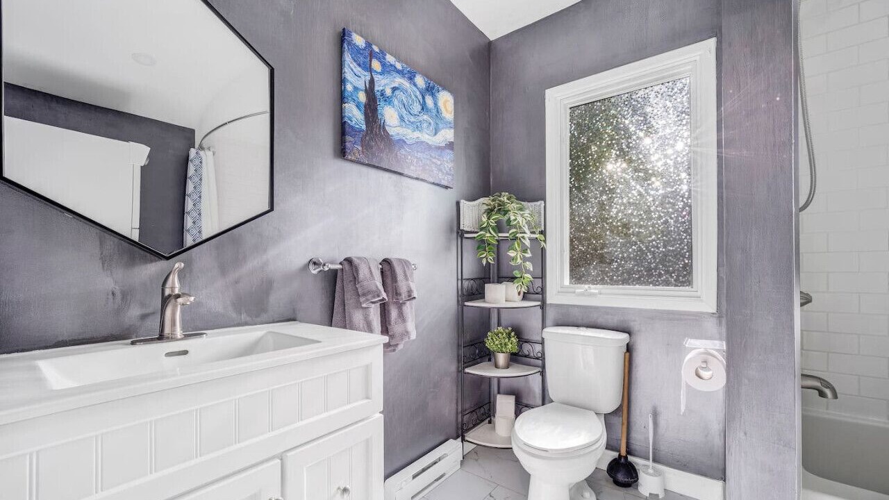 Photo of Bathroom in Kitchener