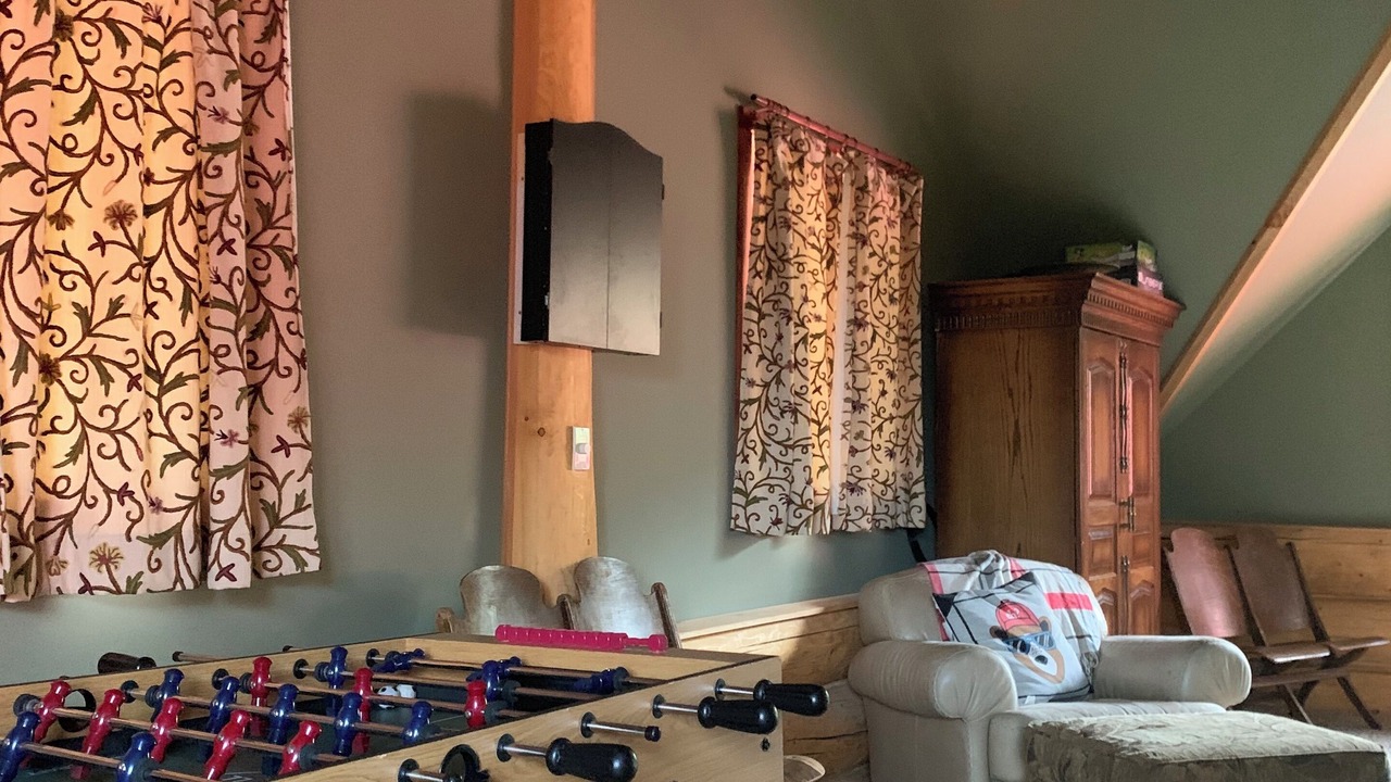 Photo of Bedroom in Parkland Beach
