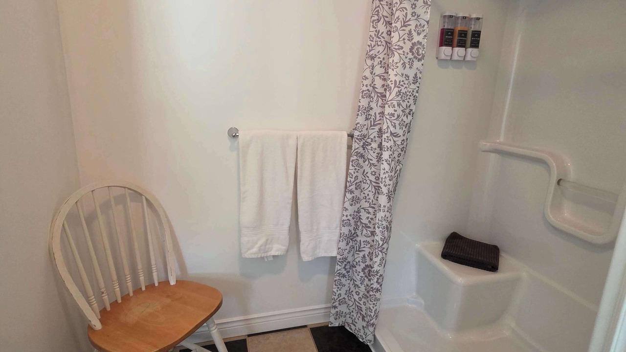 Photo of Bathroom in Hunts Point