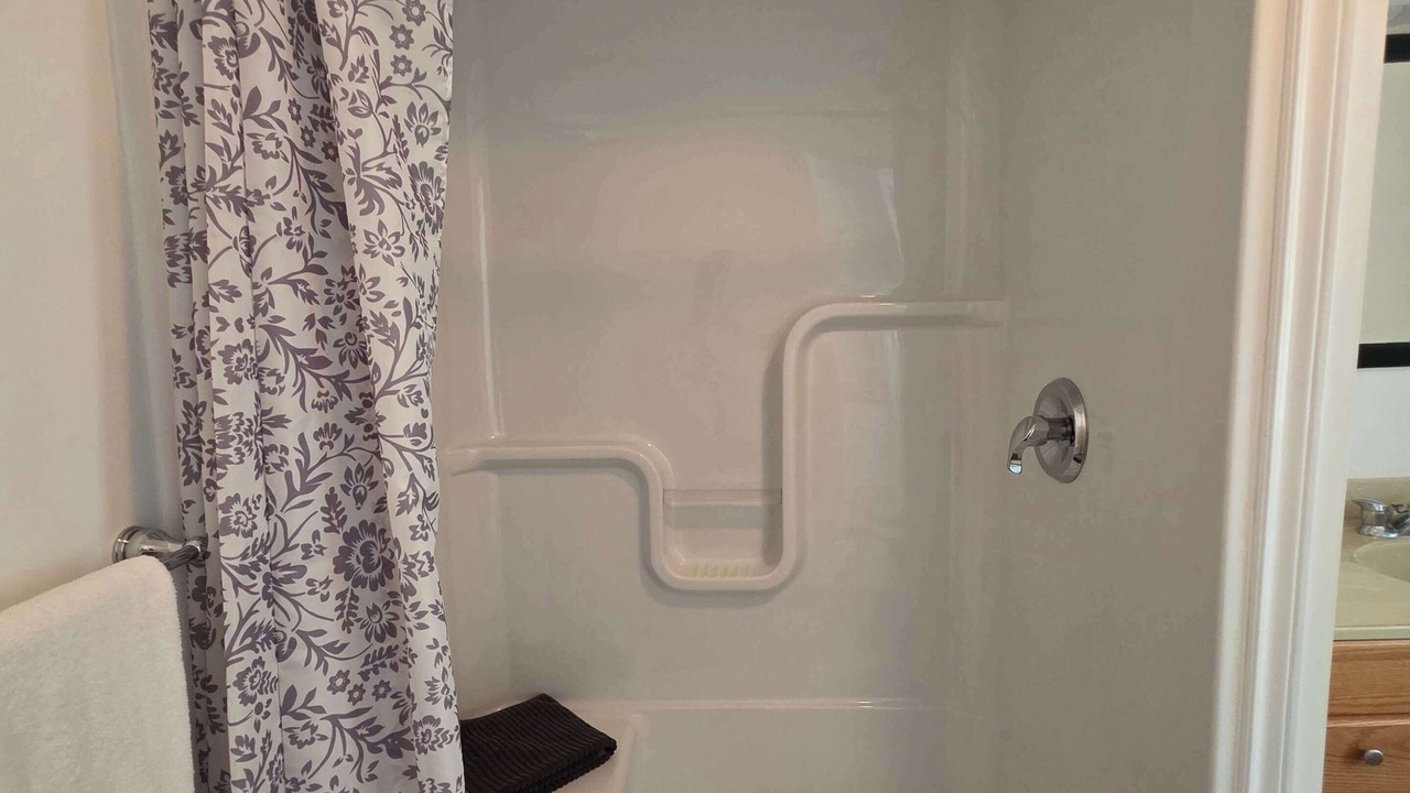 Photo of Bathroom in Hunts Point