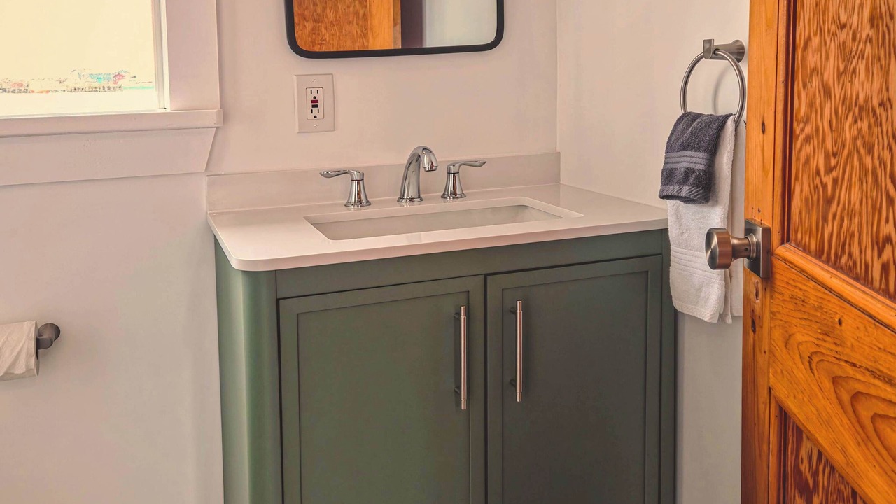 Photo of Bathroom in Hunts Point