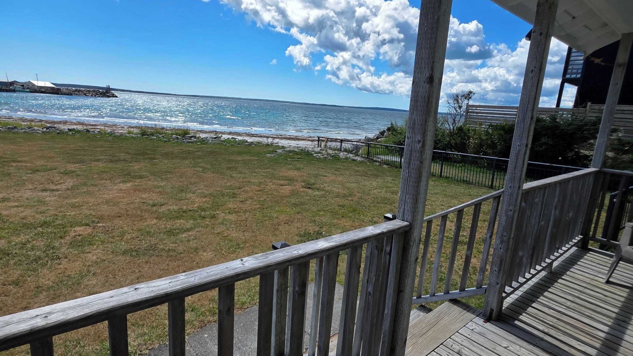 Photo of Patio Balcony in Hunts Point
